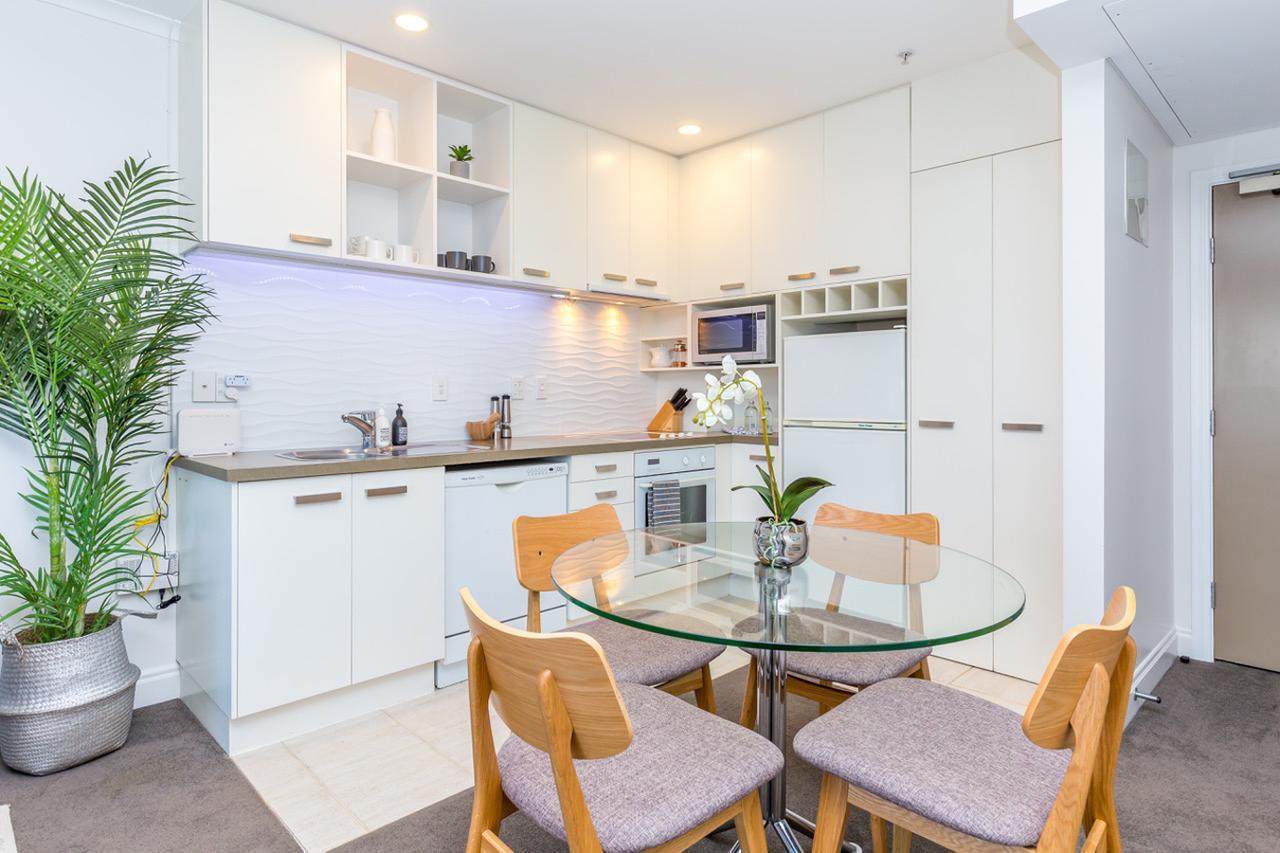 Gorgeous Apartment! Nice Views, Pool And Gym. Оукланд Екстериор снимка