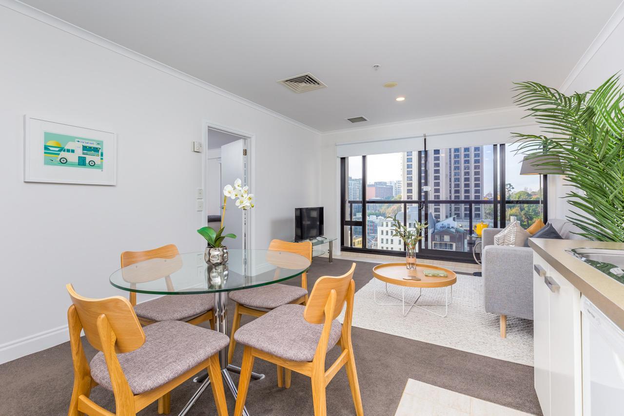 Gorgeous Apartment! Nice Views, Pool And Gym. Оукланд Екстериор снимка