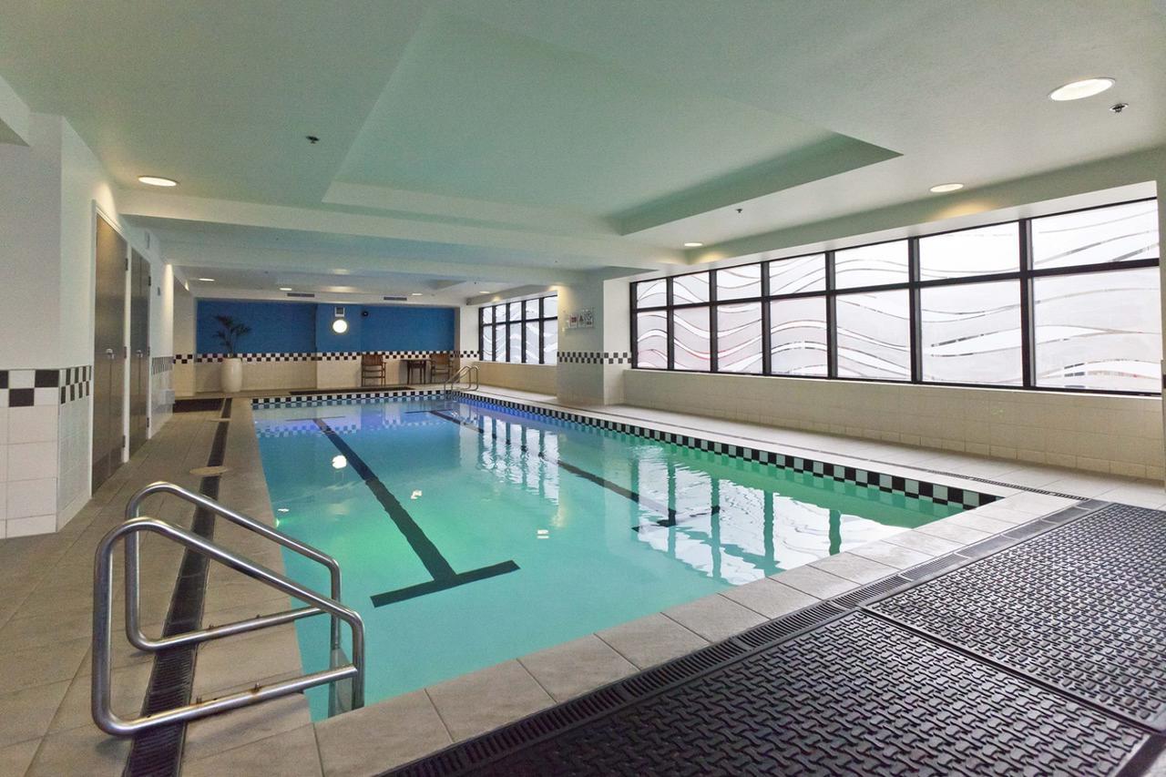 Gorgeous Apartment! Nice Views, Pool And Gym. Оукланд Екстериор снимка